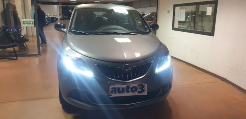 Lancia Ypsilon usata a Imperia (10)