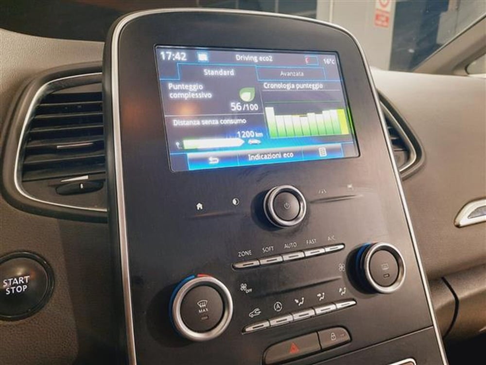 Renault Scenic E-Tech Electric usata a Brescia (14)