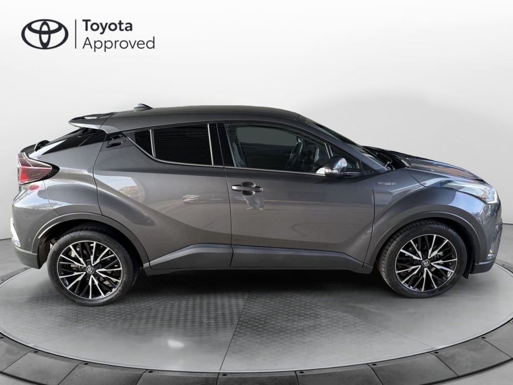 Toyota Toyota C-HR usata a Como (13)