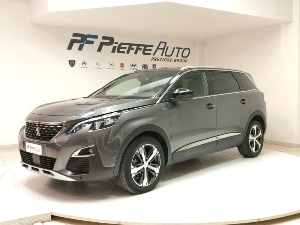 Peugeot 5008 usata a Teramo