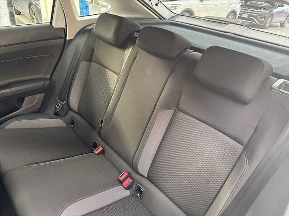 Volkswagen Taigo usata a Napoli (20)