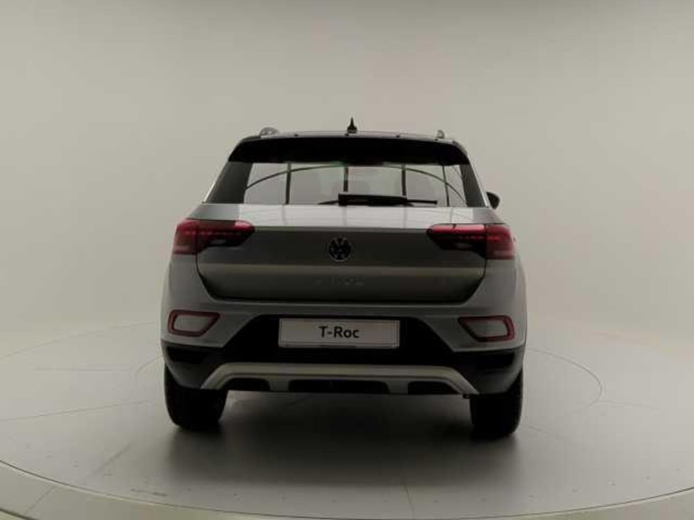 Volkswagen T-Roc nuova a Avellino (6)