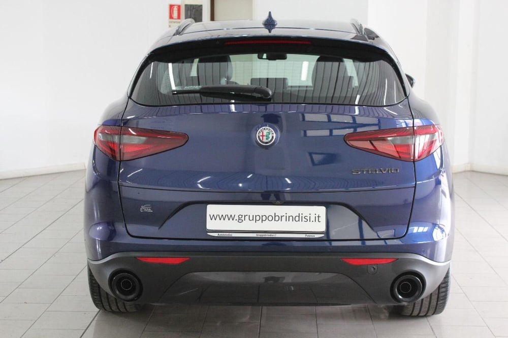 Alfa Romeo Stelvio usata a Potenza (5)