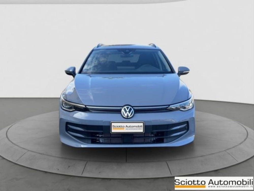 Volkswagen Golf Variant nuova a Messina