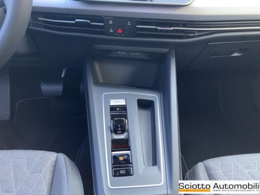 Volkswagen Golf Variant nuova a Messina (15)