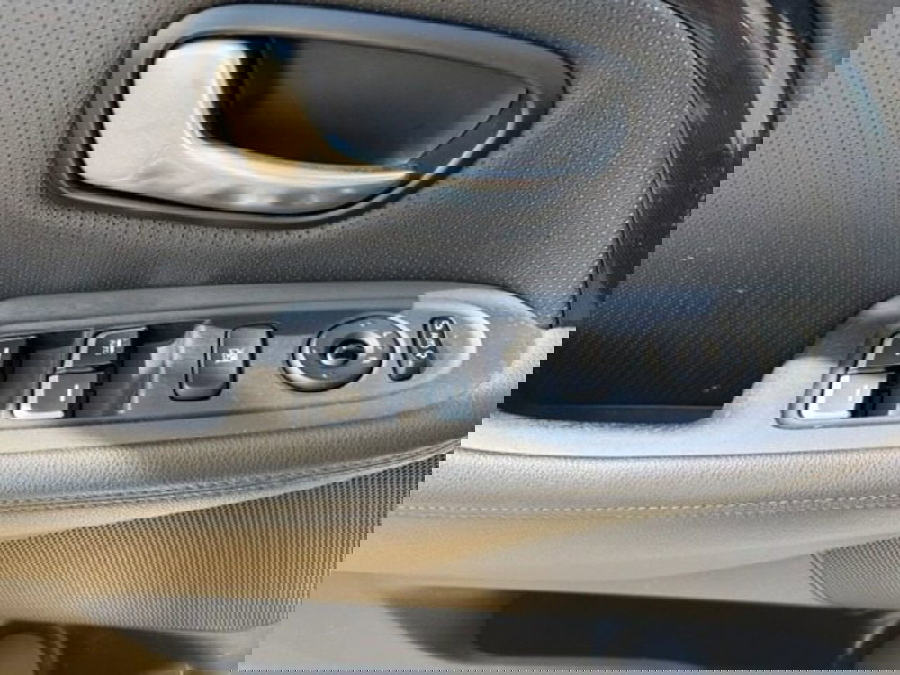 Kia Carens usata a Prato (7)