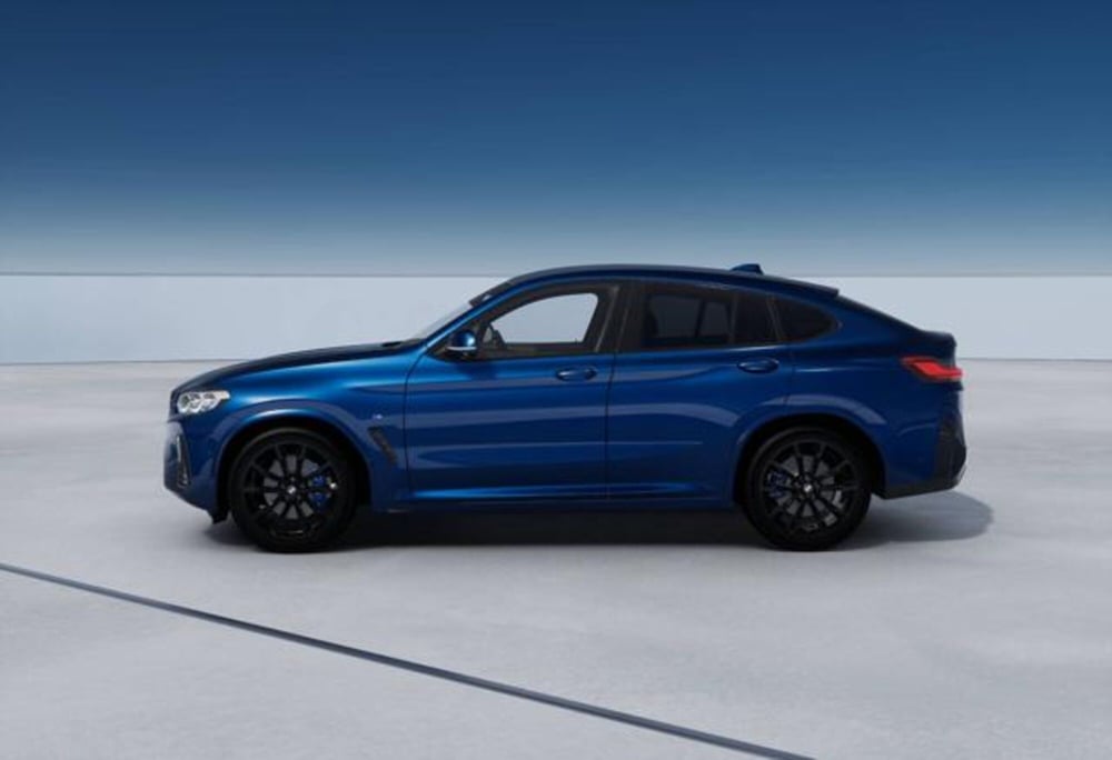 BMW X4 nuova a Modena (4)