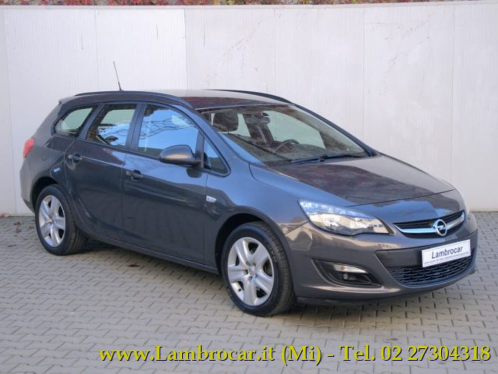 Opel Astra Station Wagon usata a Milano