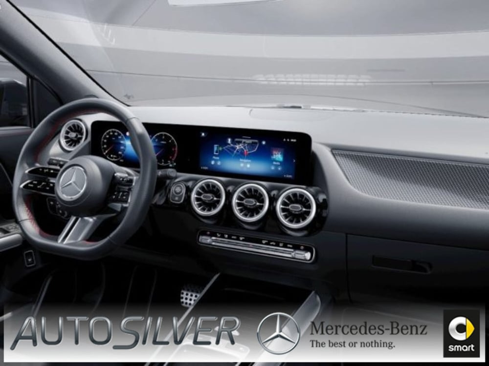 Mercedes-Benz GLA SUV nuova a Verona (5)