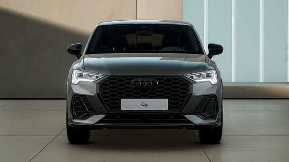 Audi Q3 Sportback usata a Varese (2)