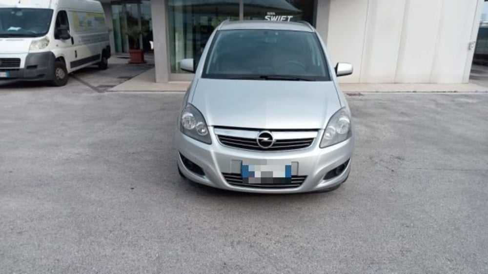 Opel Zafira usata a Macerata (2)