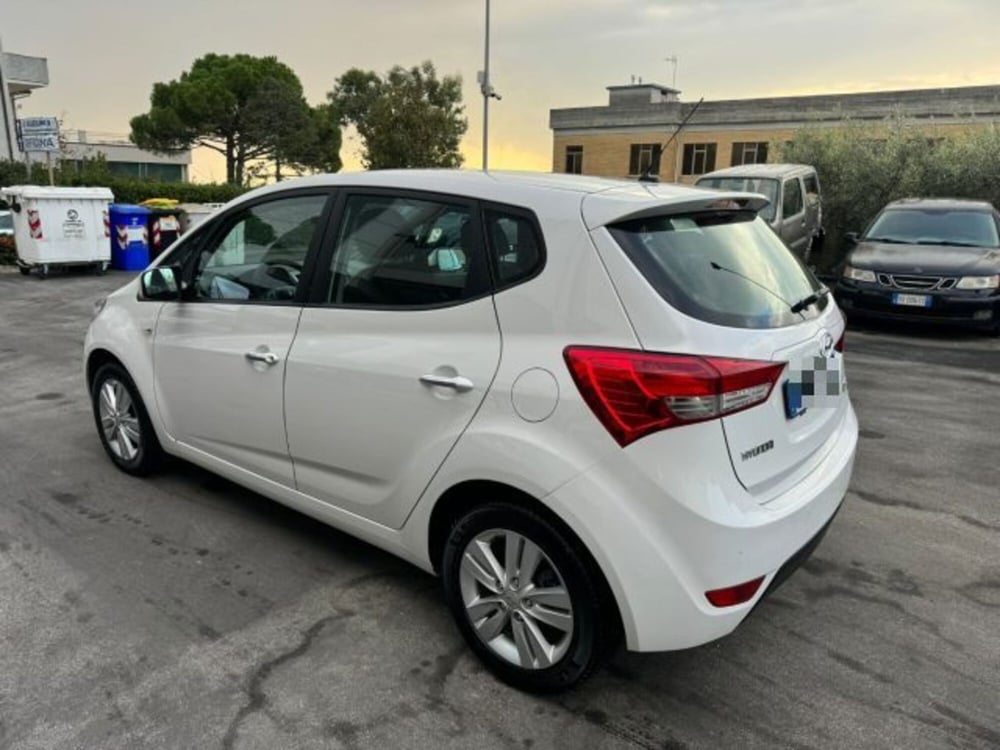 Hyundai ix20 usata a Macerata (6)