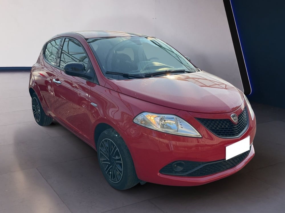 Lancia Ypsilon usata a Torino (3)