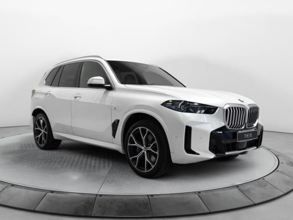 BMW X5 nuova a Modena (16)