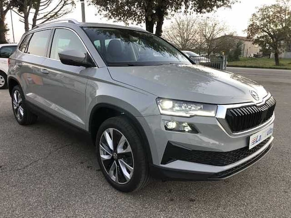 Skoda Karoq nuova a Ravenna (5)