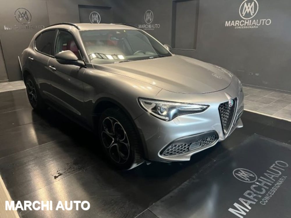 Alfa Romeo Stelvio usata a Perugia (3)