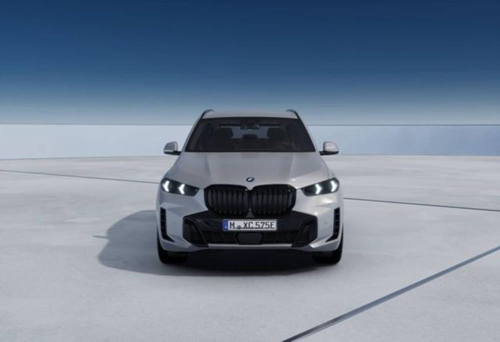 BMW X5 nuova a Modena (3)