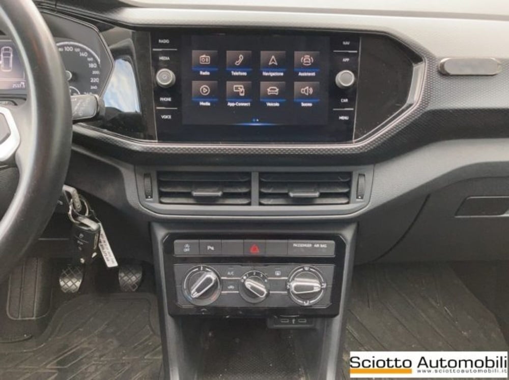Volkswagen T-Cross usata a Messina (15)