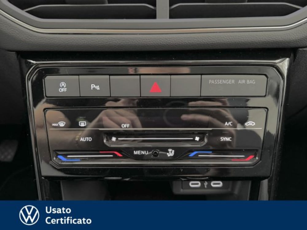 Volkswagen T-Cross nuova a Vicenza (15)