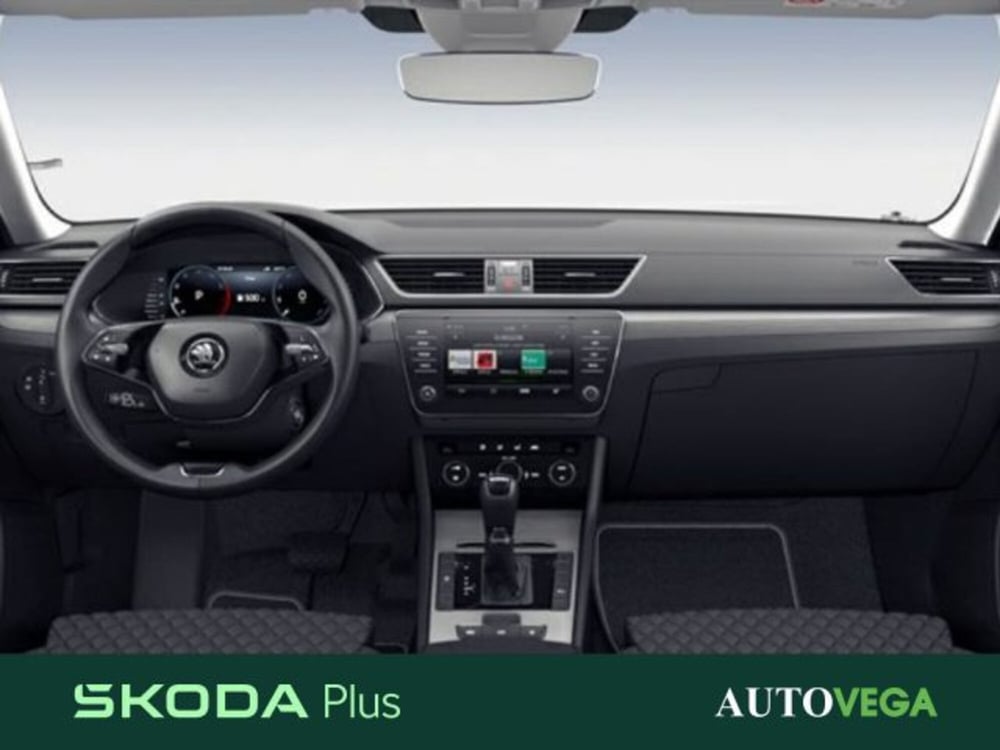 Skoda Superb Station Wagon nuova a Vicenza (4)