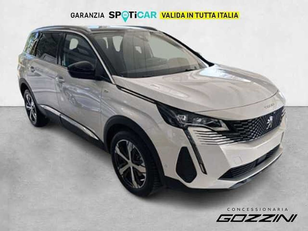 Peugeot 5008 nuova a Brescia (7)