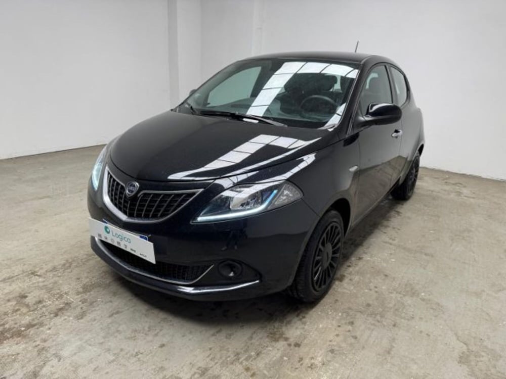 Lancia Ypsilon usata a Biella (5)