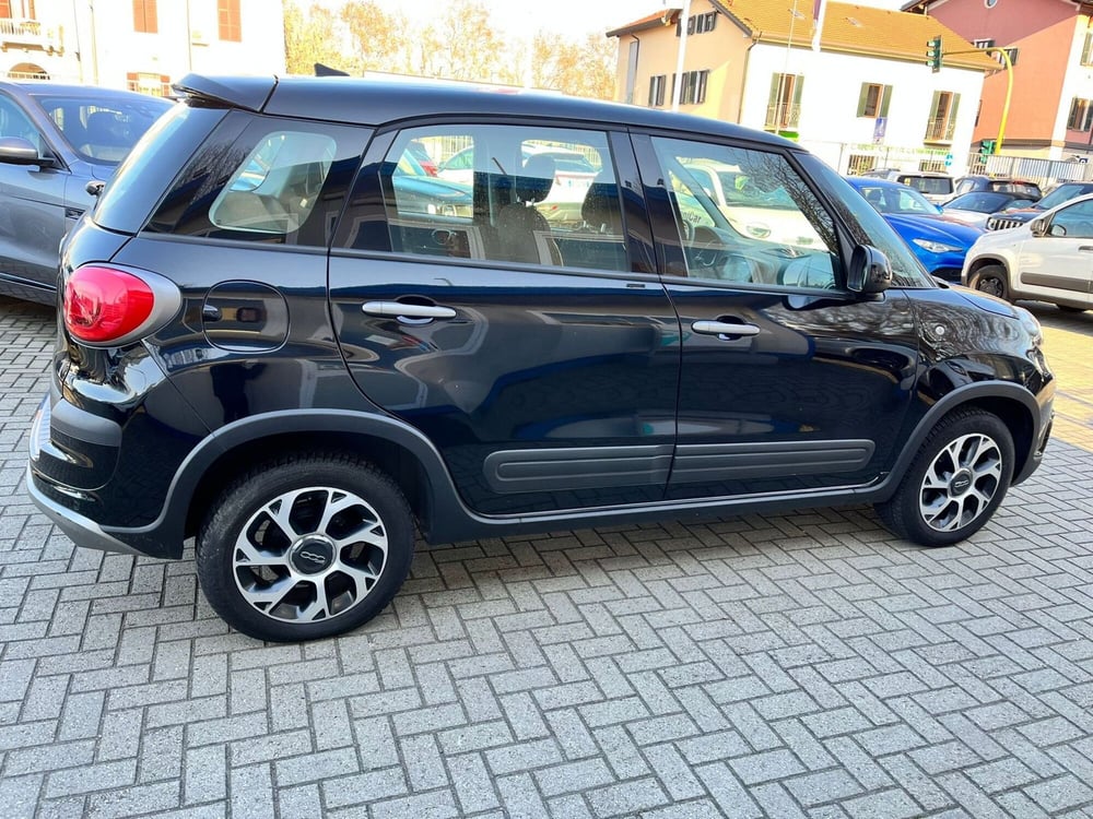 Fiat 500L usata a Milano (5)