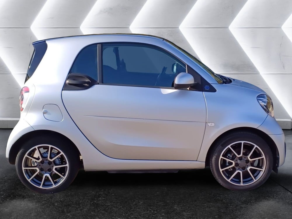 smart Fortwo usata  (5)