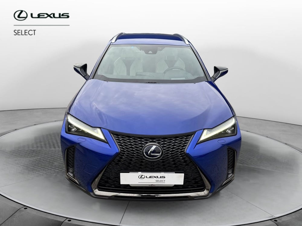 Lexus UX usata a Como (5)