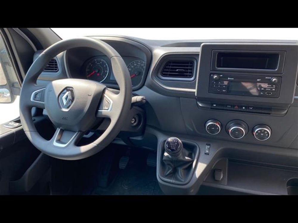 Renault Trucks Master Furgone nuova a Vicenza (12)