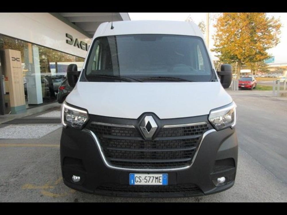 Renault Trucks Master Furgone nuova a Vicenza (3)