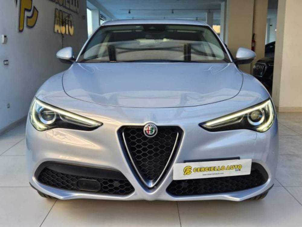 Alfa Romeo Stelvio usata a Napoli (7)