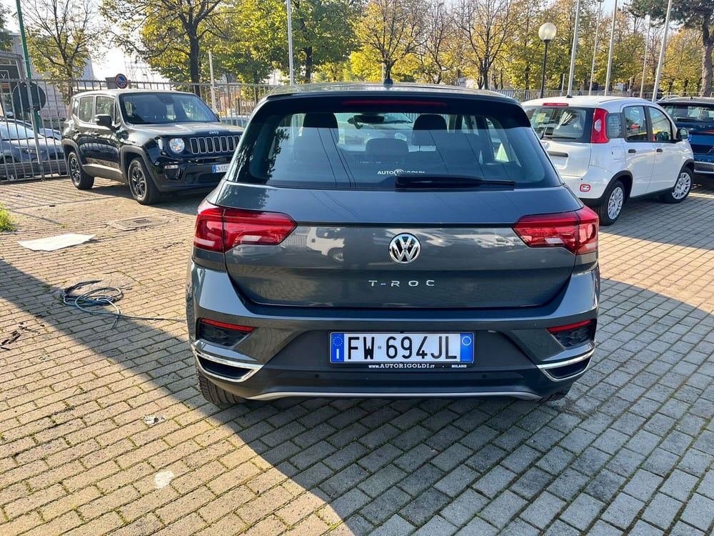 Volkswagen T-Roc usata a Milano (8)