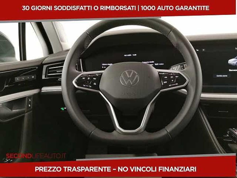 Volkswagen Touareg nuova a Chieti (11)