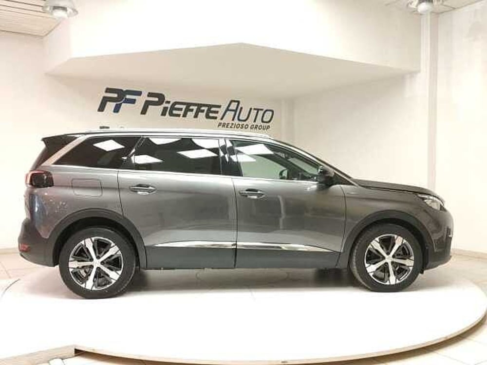 Peugeot 5008 usata a Teramo (5)