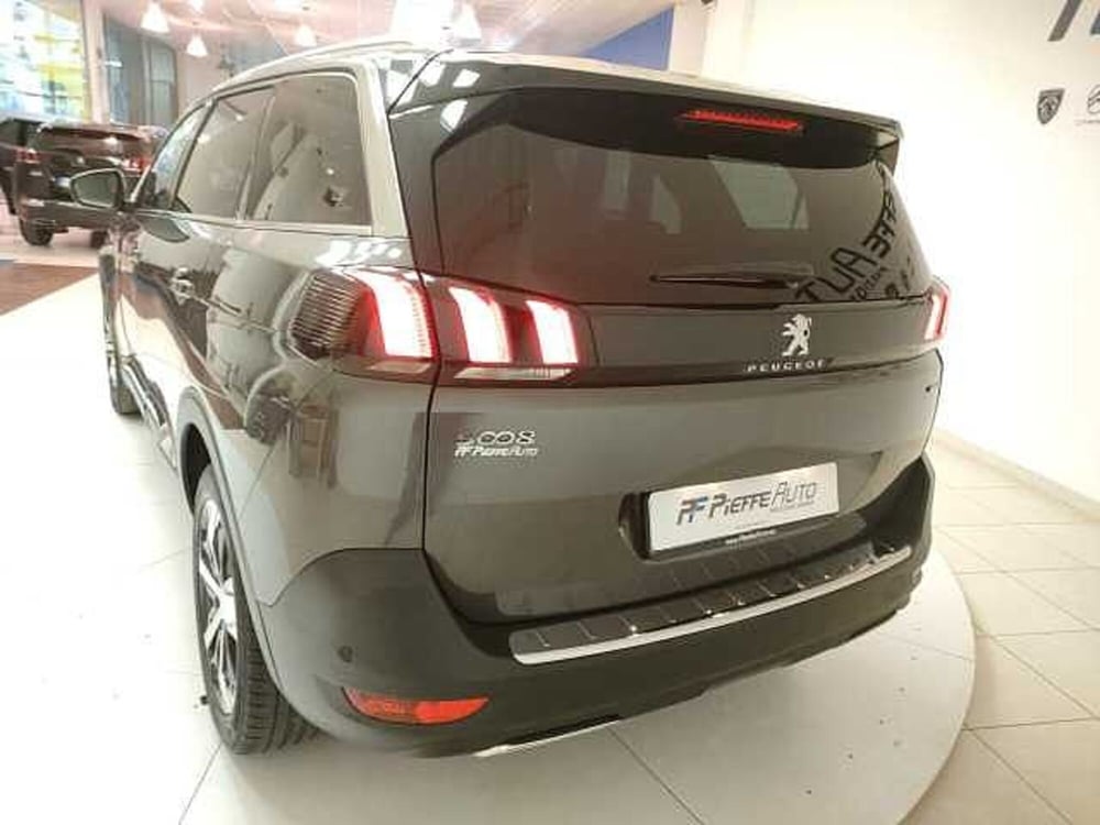 Peugeot 5008 usata a Teramo (9)