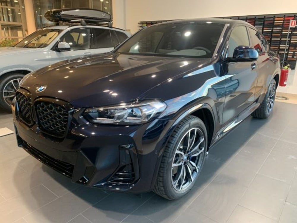 BMW X4 nuova a Lecce