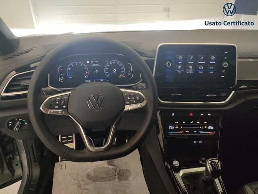 Volkswagen T-Roc nuova a Varese (12)