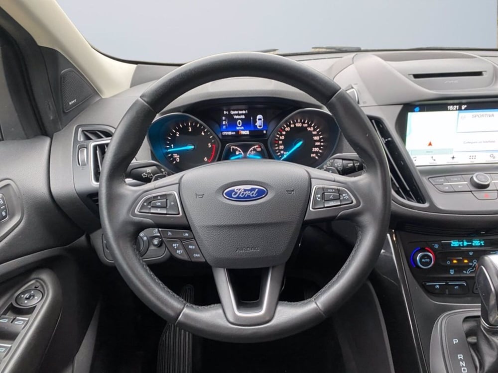 Ford Kuga usata a Milano (13)