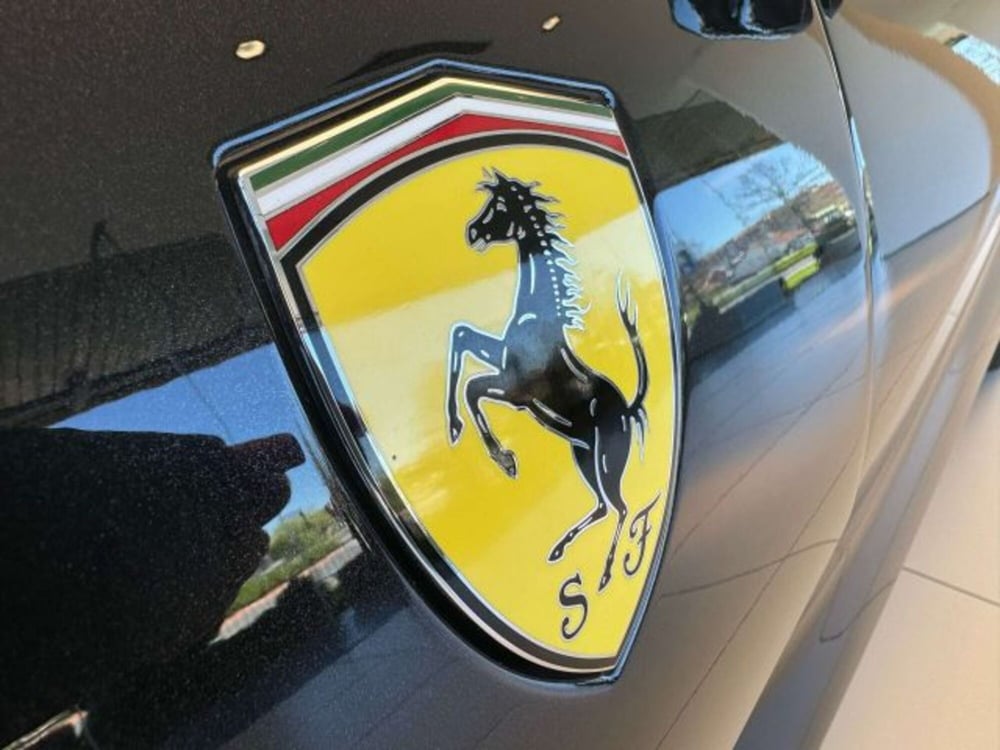 Ferrari 812 Spider usata a Torino (4)