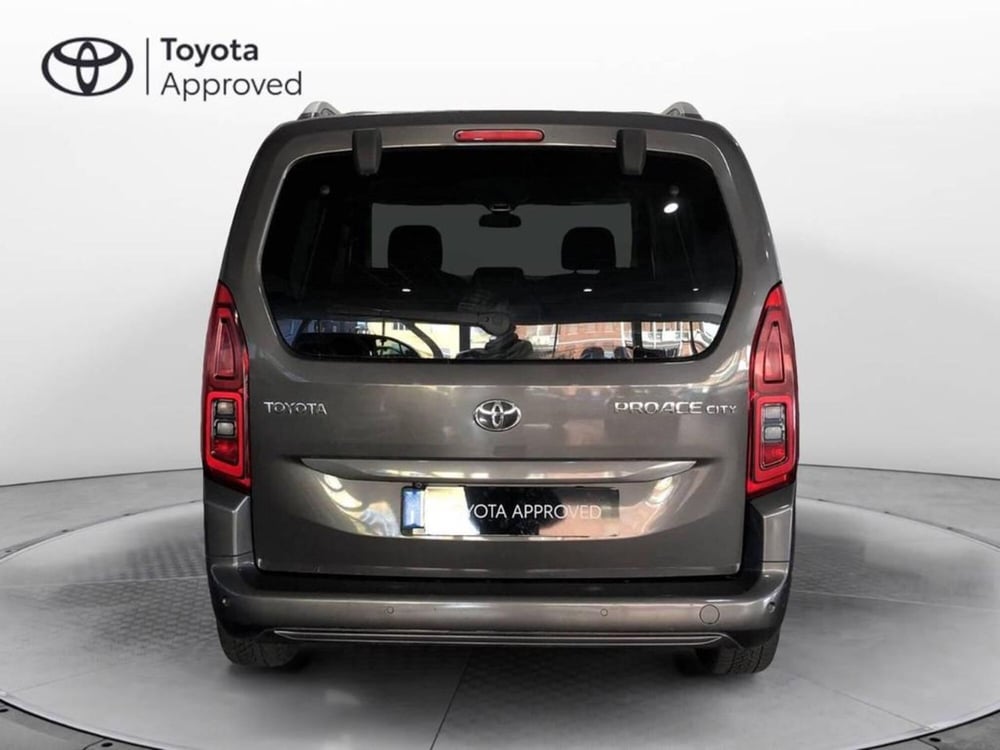 Toyota Proace City Verso usata a Torino (5)