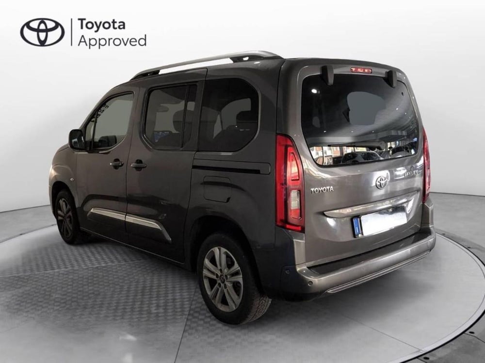 Toyota Proace City Verso usata a Torino (6)