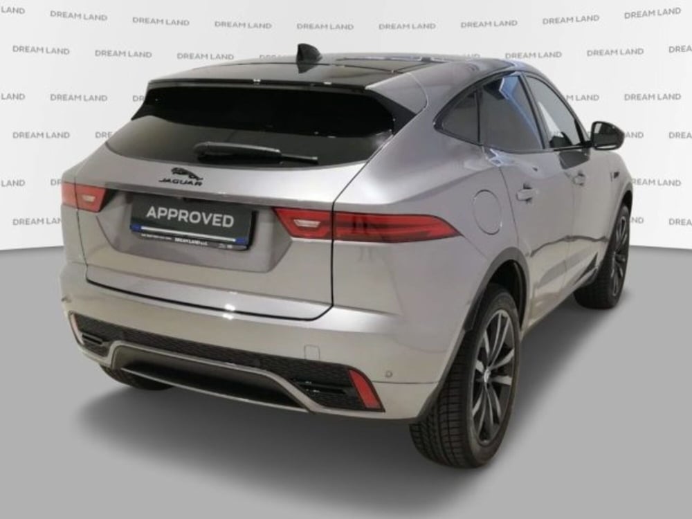 Jaguar E-Pace usata a Livorno (3)