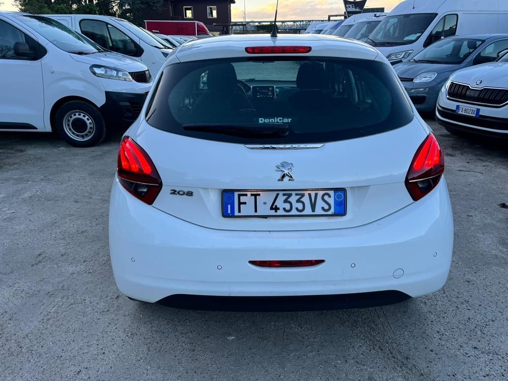 Peugeot 208 usata a Milano (8)