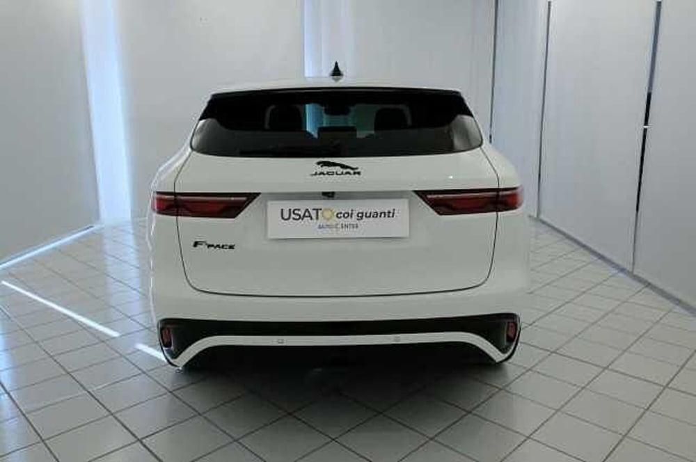 Jaguar F-Pace usata a Mantova (7)