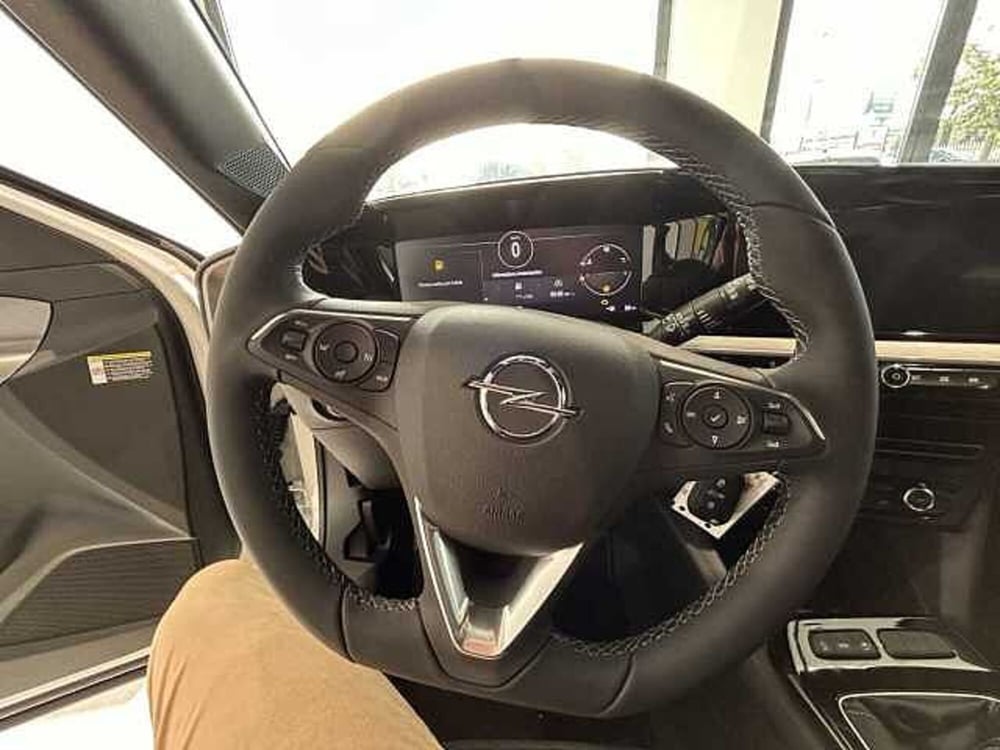 Opel Mokka nuova a Viterbo (7)