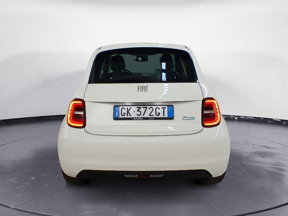 Fiat 500e usata a Lecce (6)