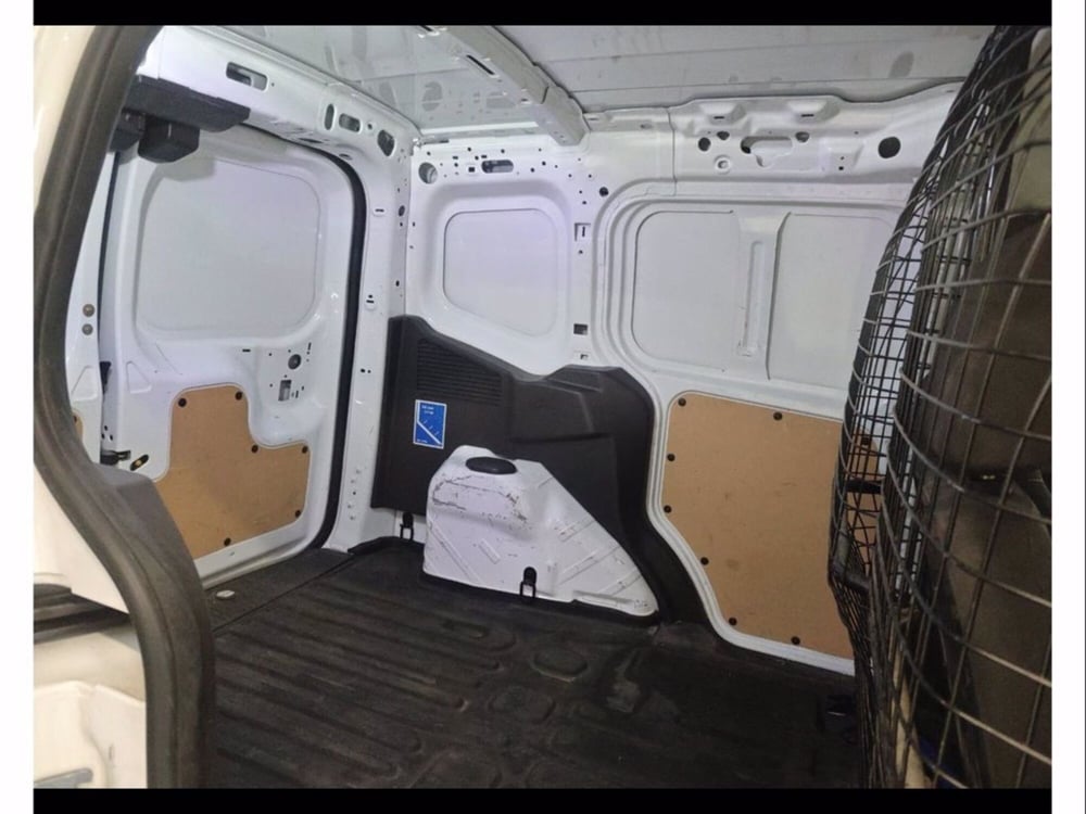 Ford Transit Courier usata a Catania (17)