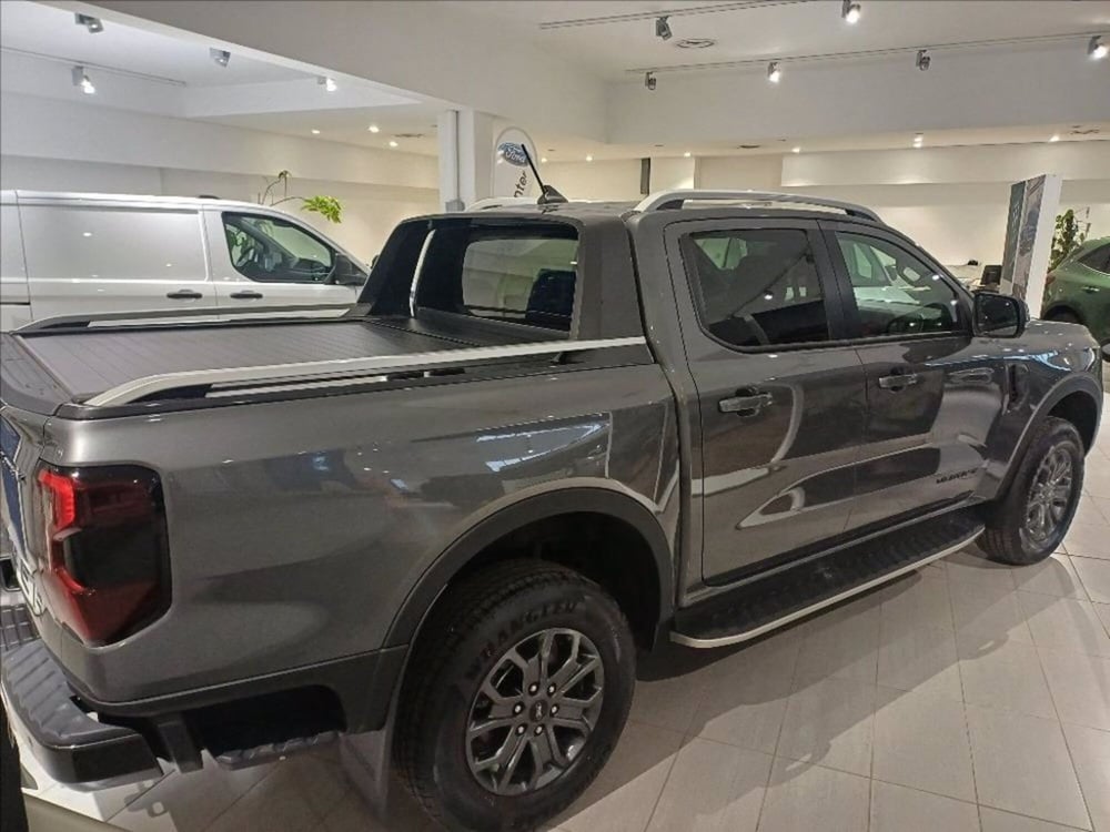 Ford Ranger Pick-up nuova a Milano (6)