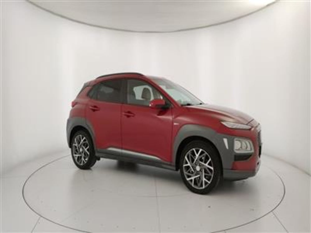 Hyundai Kona usata a Bari (10)